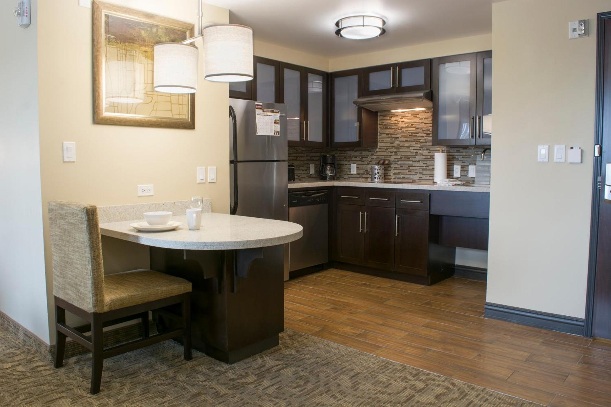 Staybridge Suites Chihuahua By Ihg Exterior foto
